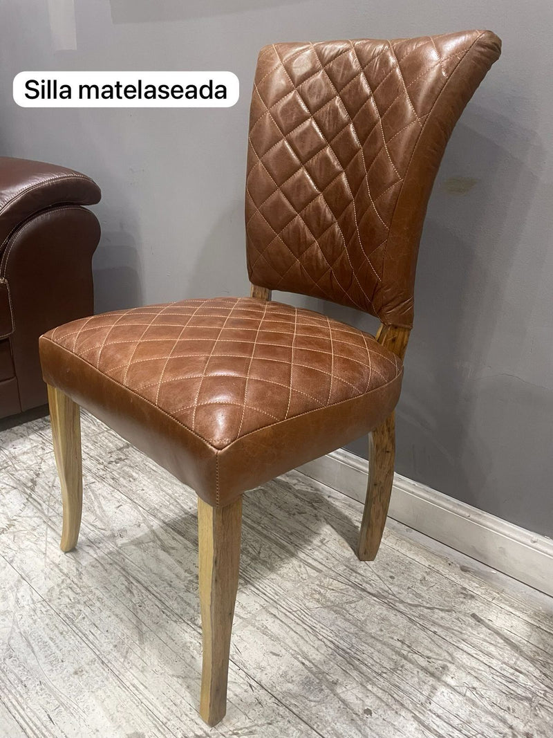 SILLA MATELASEADA