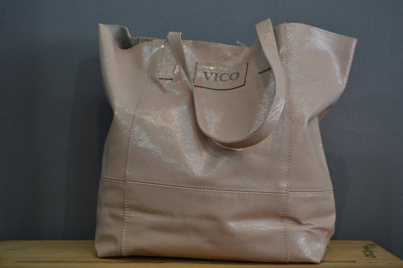 Cartera Nude