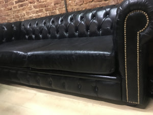 SILLON CHESTERFIELD NEGRO