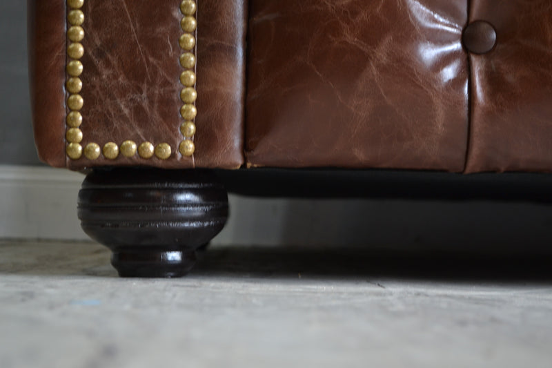 SILLON CHESTERFIELD CAOBA
