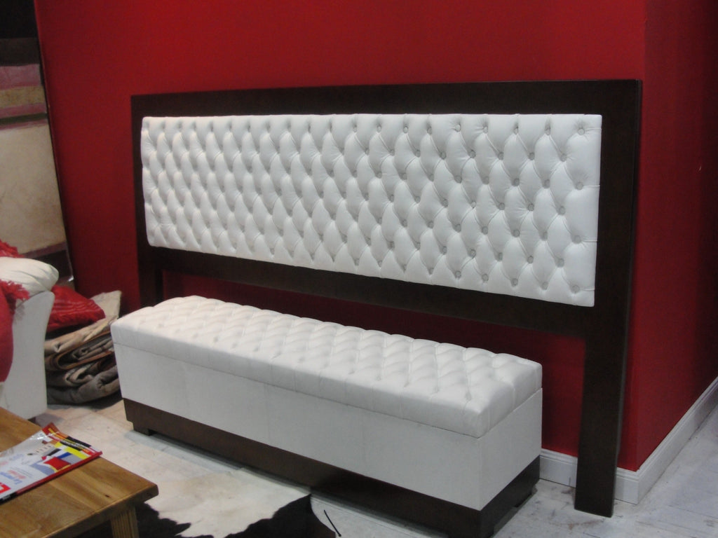 RESPALDO DE CAMA CON PATAS