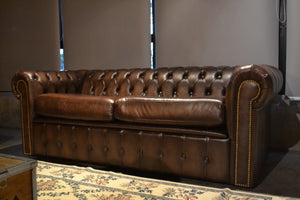 SOFA CAMA CHESTERFIELD HAND WASH